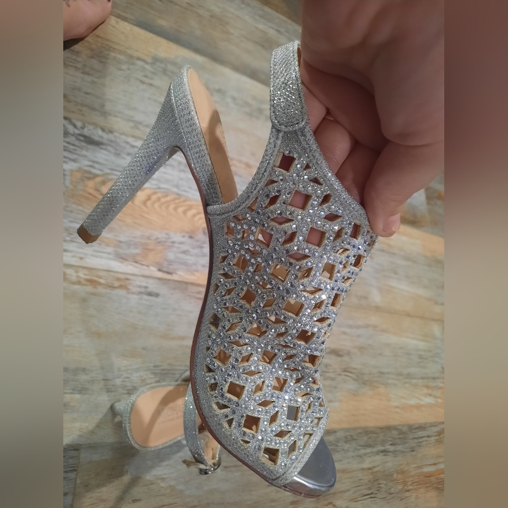Womens silver heels